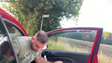 big lad Andy Lee wanking while driving around in his car gets ...