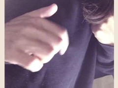 【ちくびぜめ】ぽっちり乳首をエッチな色のスポンジでコリコリ nipple massage with PINK sponge Japanese masturbation orgasm - Screenshot 5 of 16 - Japanese Clothed