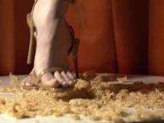 Pork Rind Pile Crush ASMR