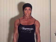 Pectoral Home Workout with Latia Del Riviero