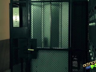 Atrapados en el ascensor