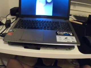 I love masturbating watching girls