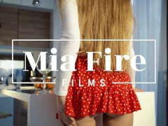 Video Seduced my operator in the kitchen - Mia Fire
