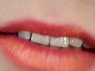 Natalie Knox - Giantess Mouthplay Roleplay