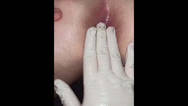 Watch Bondage Video:Mistress Red Snow is stretching her slut's ass