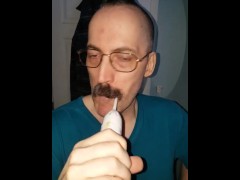 Brushing my teeth - Screenshot 7 of 16 - Sfw