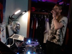 DJ SUMMONS - Screenshot 13 of 16 - Celeb