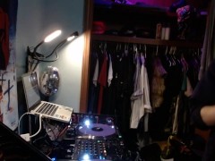 DJ SUMMONS - Screenshot 16 of 16 - Artist