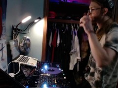 DJ SUMMONS - Screenshot 7 of 16 - Musician