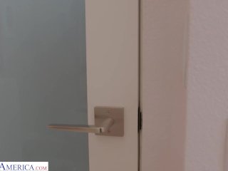 Naughty America - Aila Donovan_Fucks in_the Bathroom