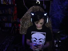 Pleasing Simon! - Screenshot 3 of 16 - Game