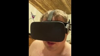Chubby Sub is Commanded by VR Master0