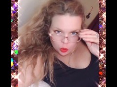 Milf Monday - Screenshot 3 of 16 - Domme