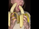 Double banana blow job. Sucking and drooling 