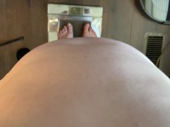 Weigh In - Screenshot 13 of 16 - Kink