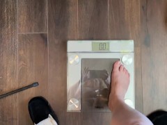 Weigh In - Screenshot 5 of 16 - Kink