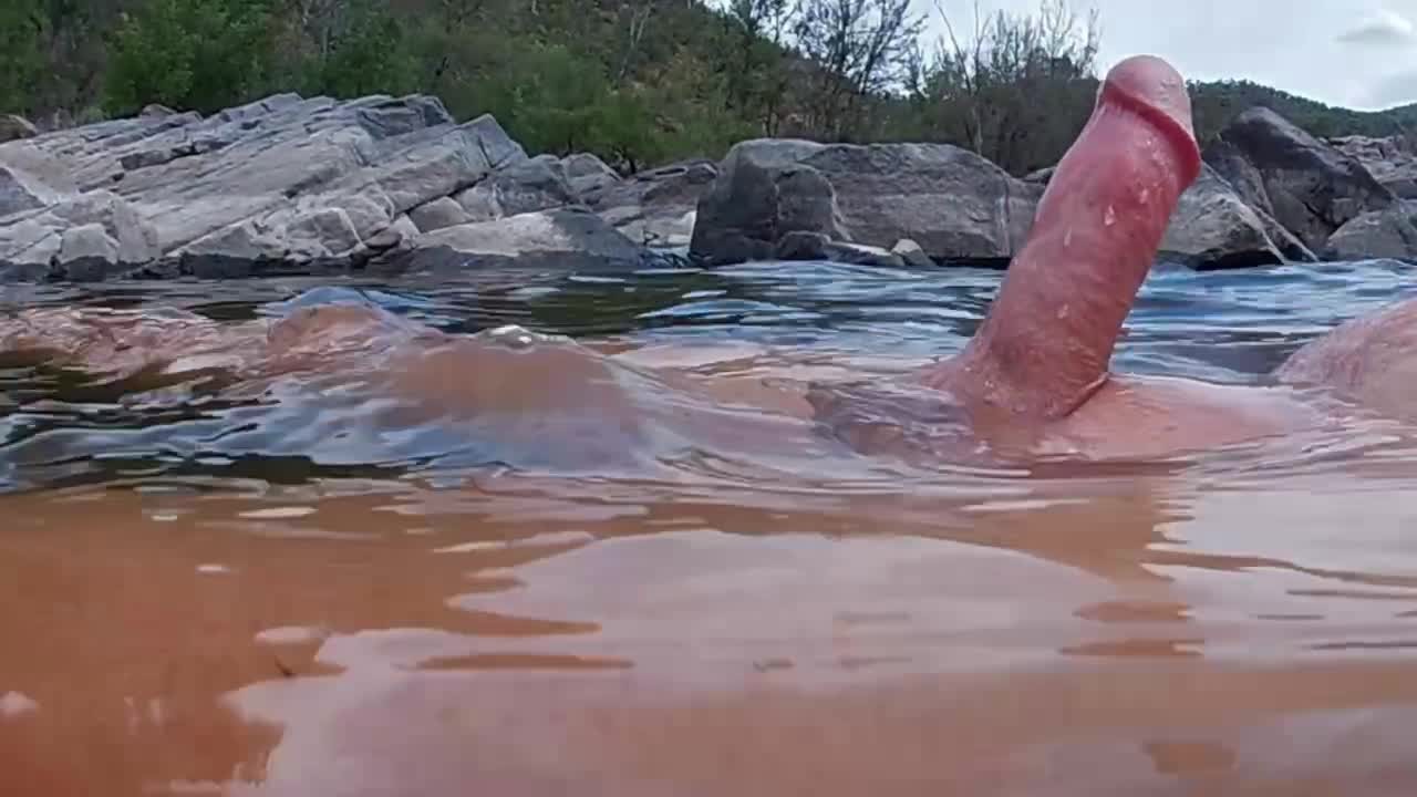 Risky Nude River Sex with Spectators - Pissing Finish - Pornhub.com