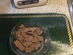Just Making Breakfast... - Screenshot 6 of 16 - Cereal