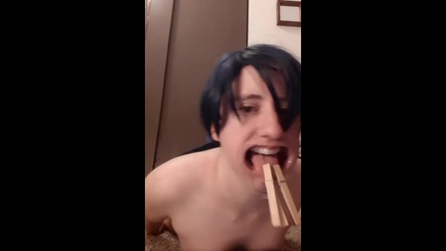 Тупой никчемный червячок