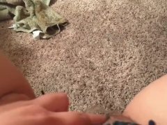 Carpet Puddle - Screenshot 9 of 16 - Peeing Girls