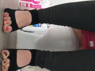cute feet, fetish, peeing in toilet, solo female