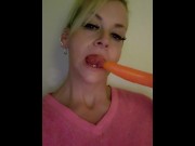 Preview 6 of CHUBBY THICK MILF GILF AMATEUR PORN STAR  HOUSEWIFE HUMPINHANNAH  GIVES POPSICLE  A PROPER BLOWJOB