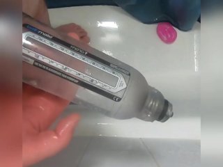 Pumping my 7 inchdick using the bathmate hydro7