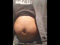 A Small Quick Bloat - Screenshot 7 of 16 - Ebony Burp