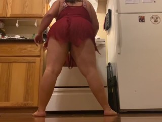 BBW having FUN Making DADDY DINNER