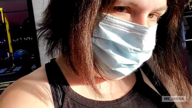 Voyeur Gym Workout with Sexy MILF Ms Jenna-Will you be my COVID Workout Partner? Wanna Spot Me?