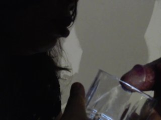 Stepmommy Helps Me To Pee In a Glass_Using Her Mouth