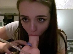 ОБОЖАЮ СКАКАТЬ НА ДИЛДО - Screenshot 4 of 16 - 18 Year Old