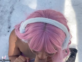 Asian Gives Head RiskyPublic Sex In Snow And Has Fun_Until She Gets_Caught By Walkers MyAsianBunny