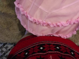 Doggy Fuck شرموطة هيجانة ترج في طيزها وتحك كسها في زبر عشيقها لحد ما يجيبهم على خرم طيزها