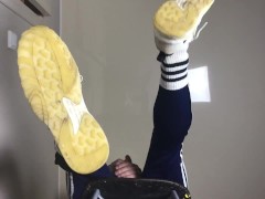 guy shows his legs after the gym - ARTEM SUCHKOV - Screenshot 1 of 16 - Russian Solo