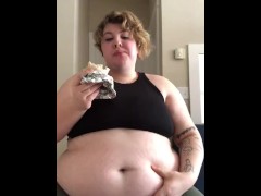 HUNGRY BBW EATS A 1.7 POUND BURRITO