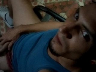 Masturbación a media luz By Rabaerre