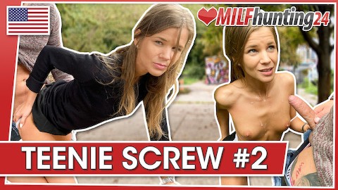 Sarah Kay wordt genaaid in een Berlin park! MILFHUNTING24