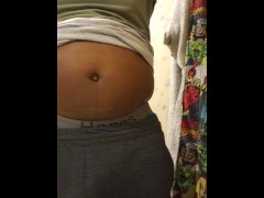 Gaining Shake Time - Screenshot 13 of 16 - Belly Bulge