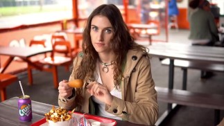 Испытание Pogo Stick с румянцем Piper Blush