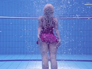 RussianHot Babe Elena Proklova_Swims Naked