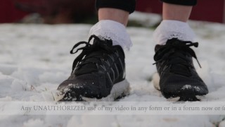 Asmr gebarsten Snow geluidseffect | Nike Sneakers