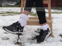 Dangling Snow| Nike Sneakers
