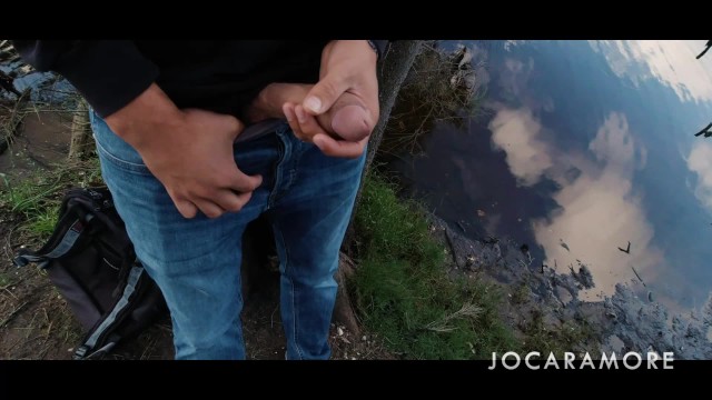 PUBLIC HANDJOB - EROTICA EN ROUTE (EPISODE 9)