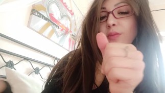 чистка носа - это слишком чувственно, если это делает Лавиния