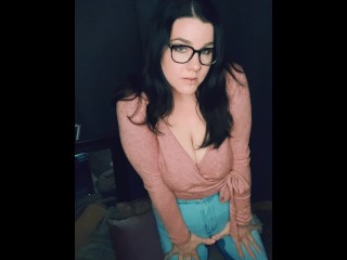 Yet another Clip too Sexy for TikTok, Wetting myself in my Jeans after a little Pee Pee Dance