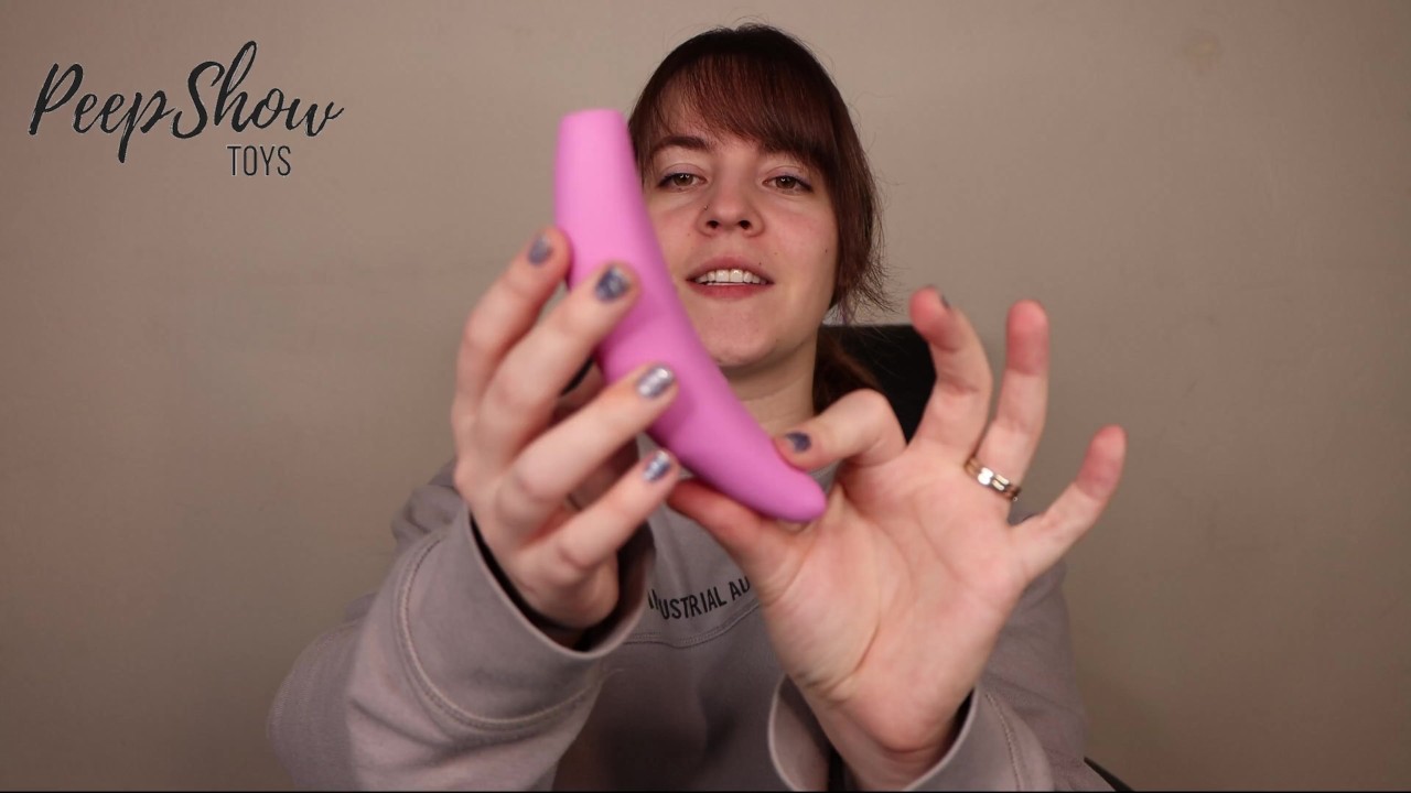 Toy Review - Satisfyer Curvy 3+ Clitoral Air Stimulator with Long-Distance  App Control