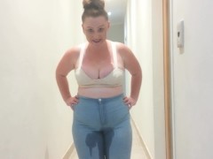 Big fat chubby slut pissing her jeans | desperate piss