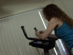 Video SHAUNDAM IS FELLATIO MASTER PERSONAL TRAINNER ASS FUCKING HER WHILE SHE RIDES A WORKOUT BIKE
