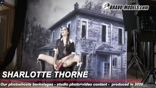 Bravo Models 430-Séance Photo Dans Les Coulisses Cosplay De Sharlotte Thorne